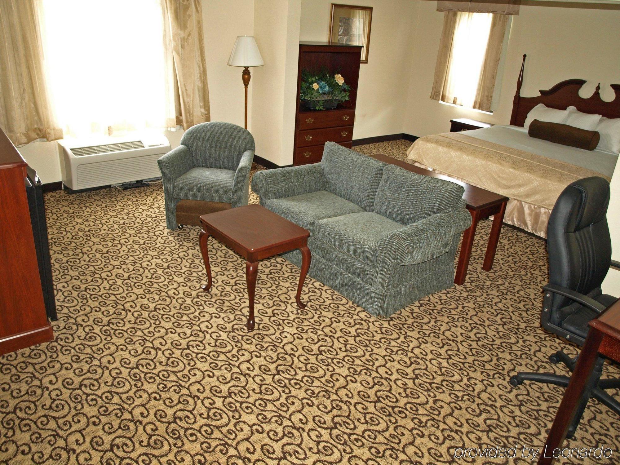 Baymont By Wyndham Columbia Fort Jackson Room photo